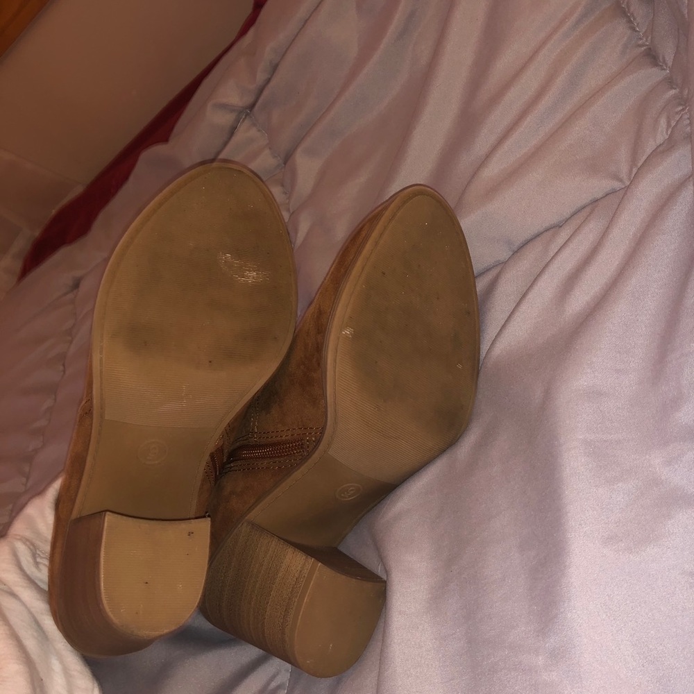 Booties - Picture 4 of 4